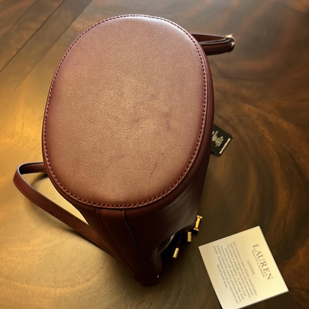 Lauren Ralph Lauren
Leather Medium Andie Drawstring Bag - Picture 7 of 12